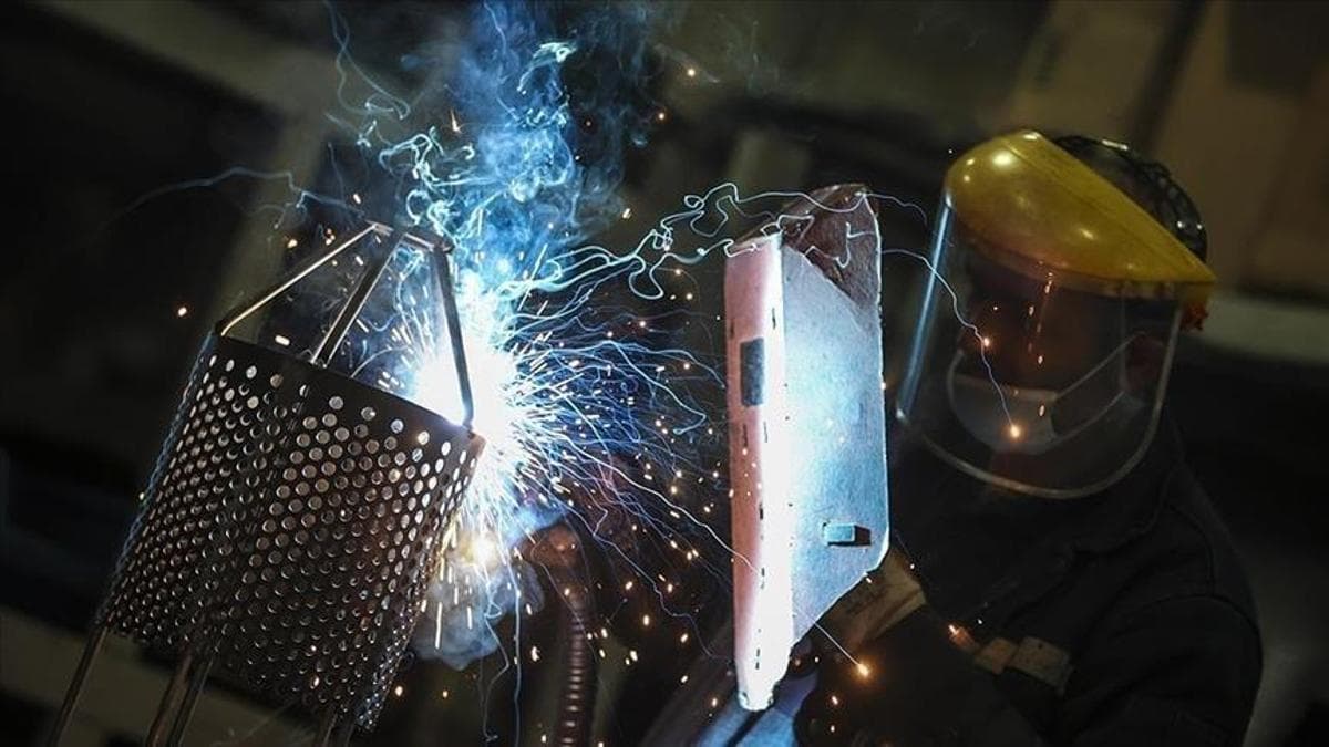 Sanayide verimlilik arttı: Çalışan başına üretim yüzde 4,3 yükseldi