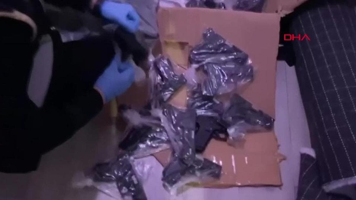 İstanbul Emniyeti’nden silah ticaretine operasyon