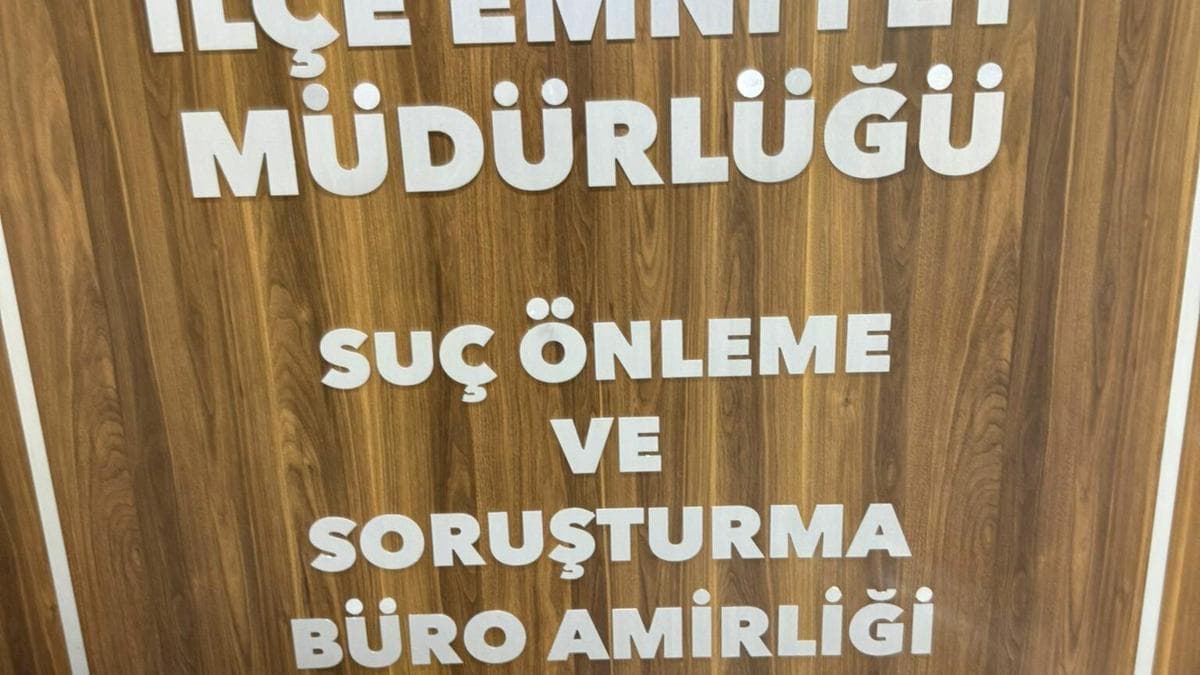 İzmir’de darp ve zorla sözleşme imzalatma iddiasına 3 gözaltı