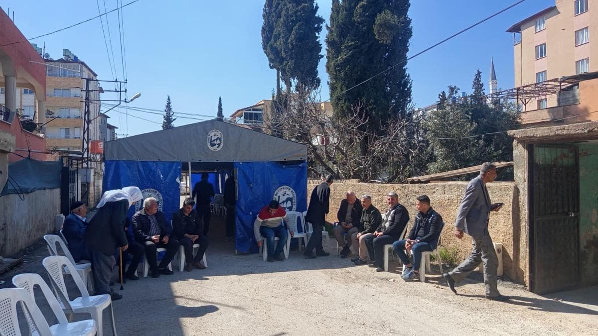 İran'daki İsrail saldırısında Türk TIR şoförü Hüseyin Fırat hayatını kaybetti
