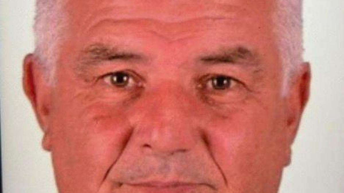 Otomobilin çarptığı bisikletli hayatını kaybetti