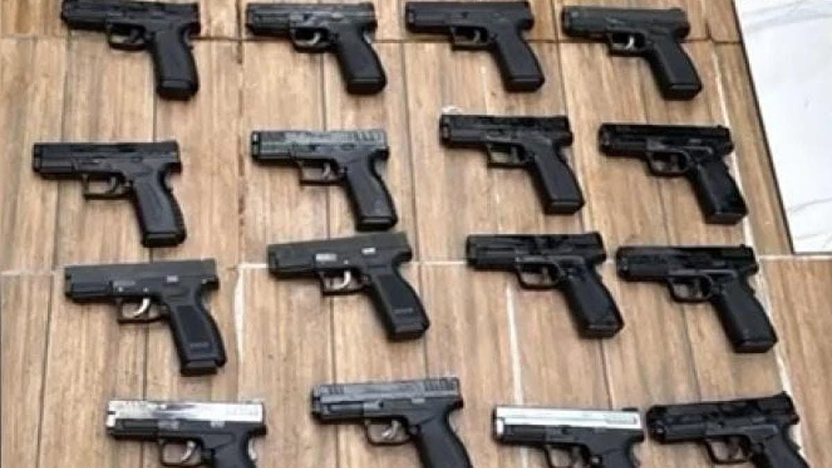 İstanbul- Sarıyer ve Küçükçekmece’de silah ticareti yapanlara operasyon: 4 gözaltı