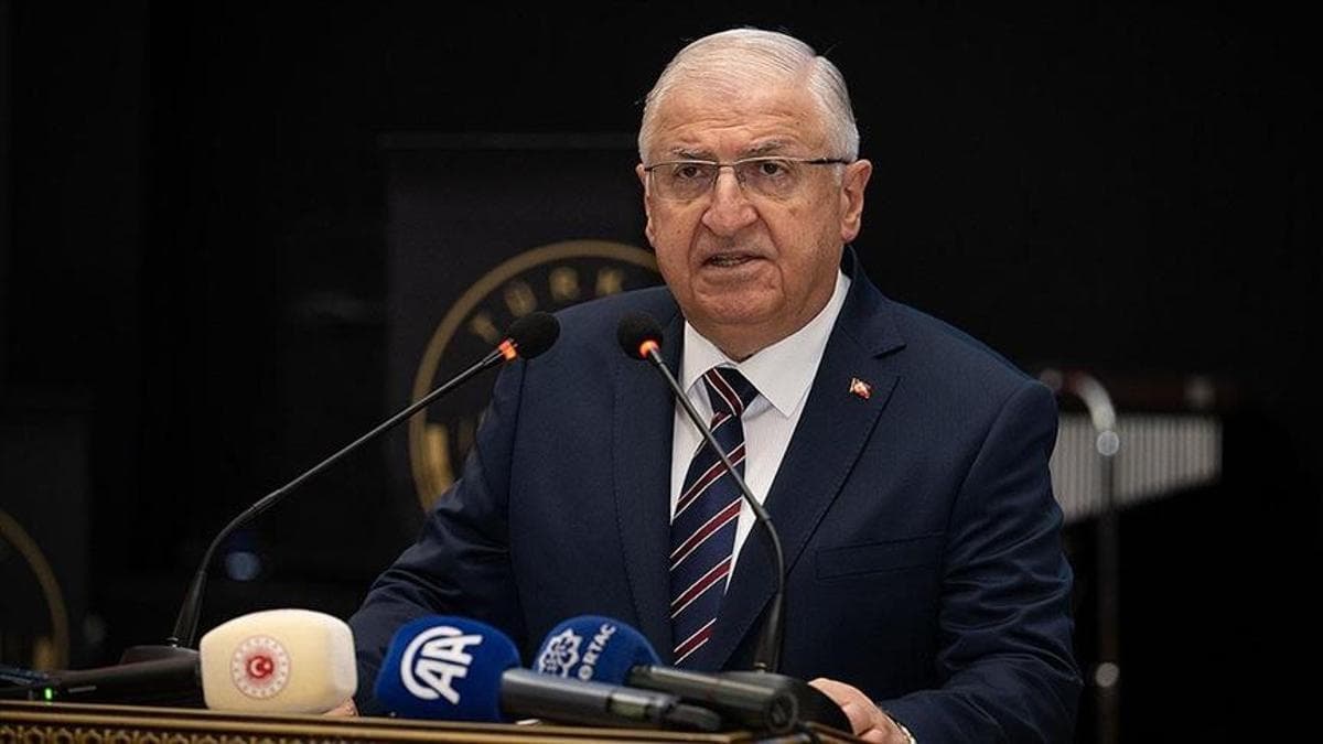 Bakan Güler, 'Epstein'ın Özel Jetinin İncirlik'i Kullandığı' İddiasını Yanıtladı