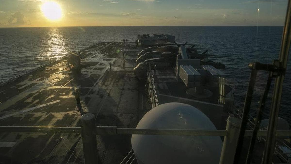 ABD, USS Tripoli Amfibi Hücum Gemisini Orta Doğu'ya Konuşlandırdı