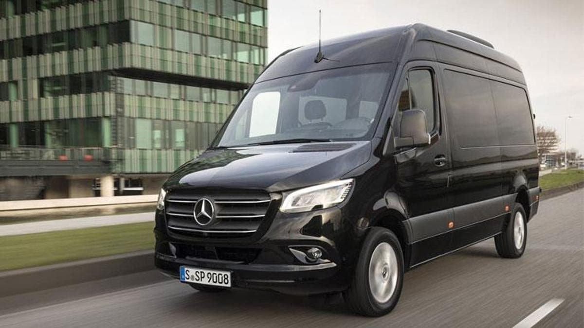 Mercedes-Benz eSprinter Türkiye'de Minibüse Dönüştürüldü, Satış Bu Yıl Başlıyor
