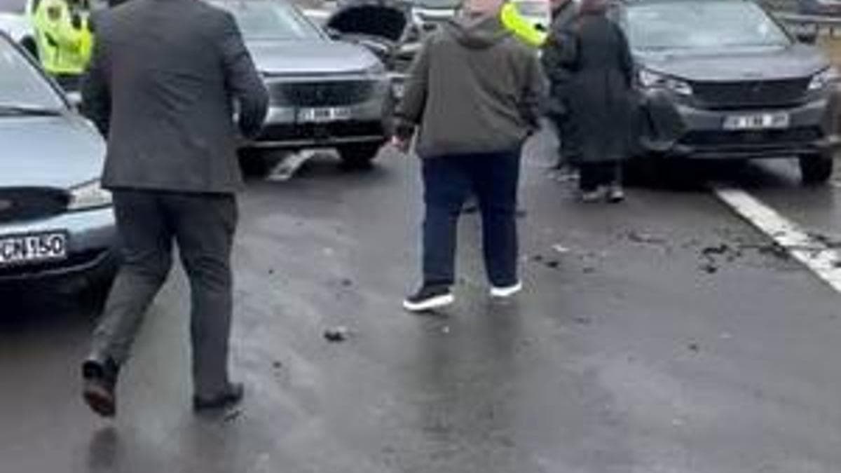 Anadolu Otoyolu'nda 10 Araçlık Zincirleme Kaza: 6 Yaralı
