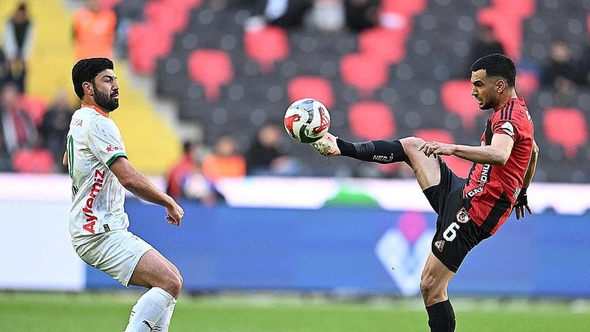 Gaziantep FK - Alanyaspor: Süper Lig'de 1-1'lik Beraberlik