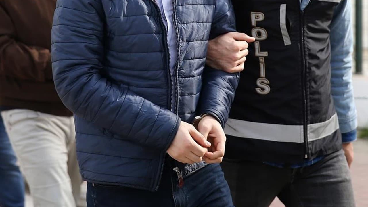 Muhittin Böcek'in iki şoförü tutuklandı