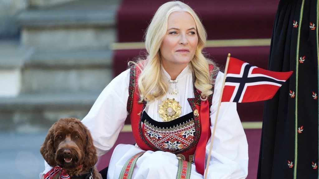 Oğlu tecavüzle yargılanıyor. Norveç Prensesi'nden Epstein itirafı