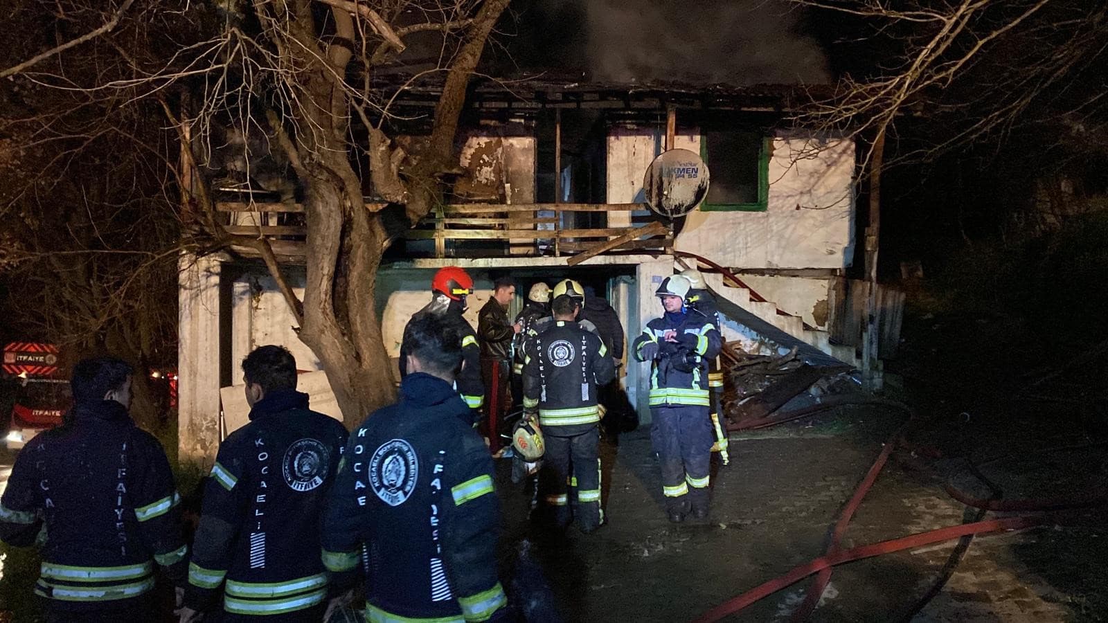 Ahşap evde yangın çıktı, 1 kişi hayatını kaybetti