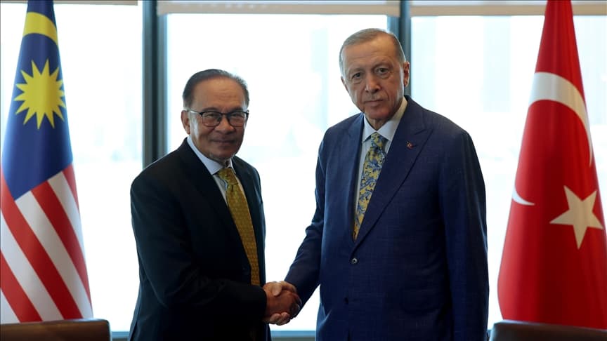 Cumhurbaşkanı Erdoğan'dan İran diplomasisi: "Çatışmaların uzaması bölgeyi zorlu süreçlere sokabilir"