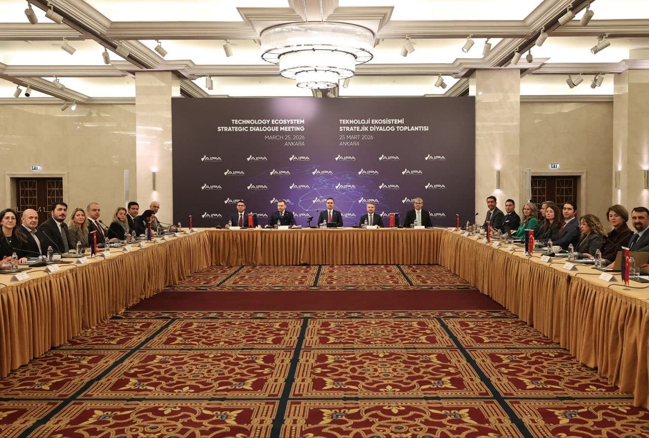 Bakan Kacır: 2030 Yapay Zeka Stratejisi'nin önceliklerini paydaşlarla belirliyoruz