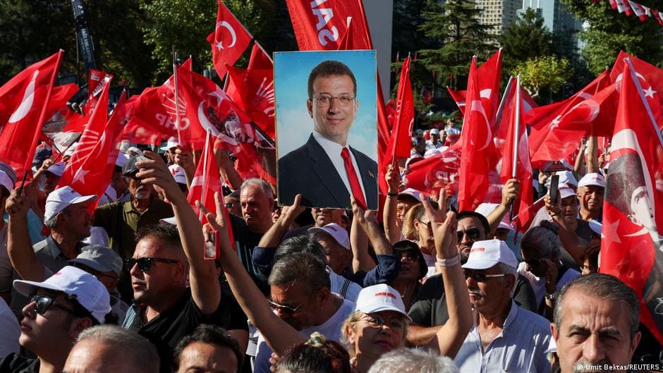 19 Mart'tan bir yıl sonra: Türkiye'de yargıya güven nerede?