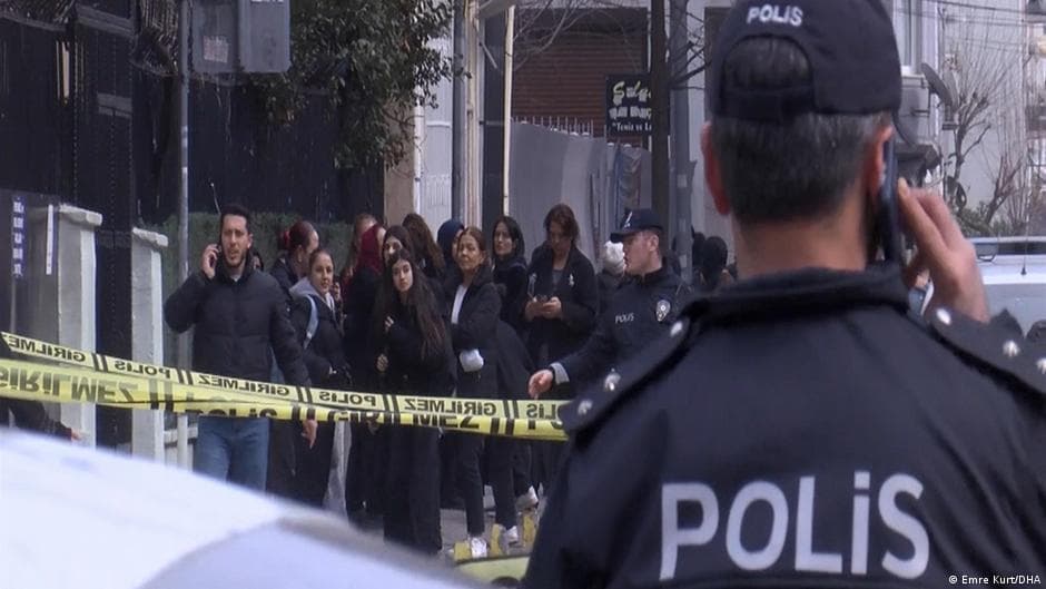 İstanbul'da bir kadın daha bir erkek tarafından öldürüldü