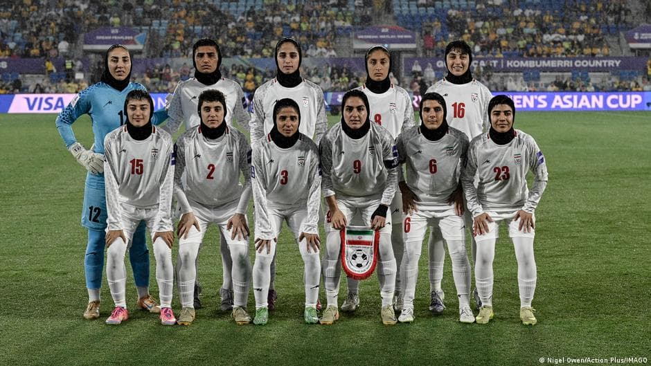 İran kadın futbol takımı Ağrı sınırından ülkelerine döndü