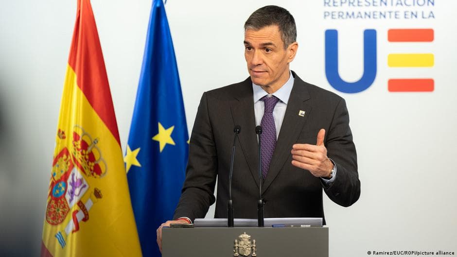 İspanya, İran Savaşı'na Katılan ABD Uçaklarına Hava Sahasını Kapattı