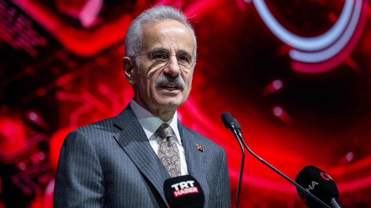 Bakan Uraloğlu: Ankara-İzmir YHT Hattı 11,5 Milyon Kişiye Ulaşacak