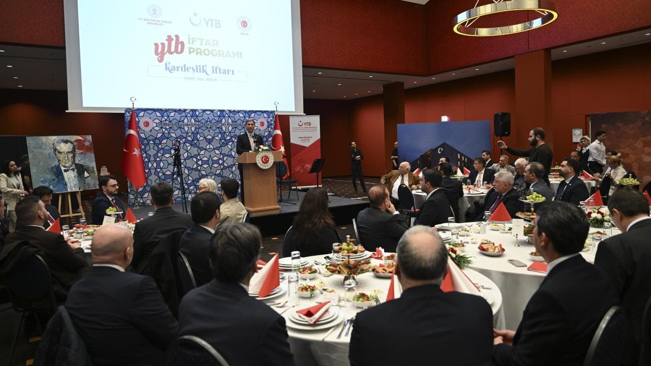 YTB, Berlin'de iftar programı düzenledi