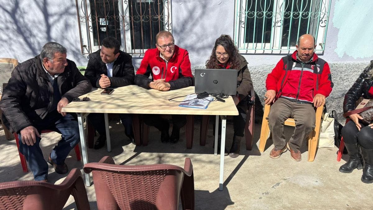 Çiftçilere tarım eğitimi