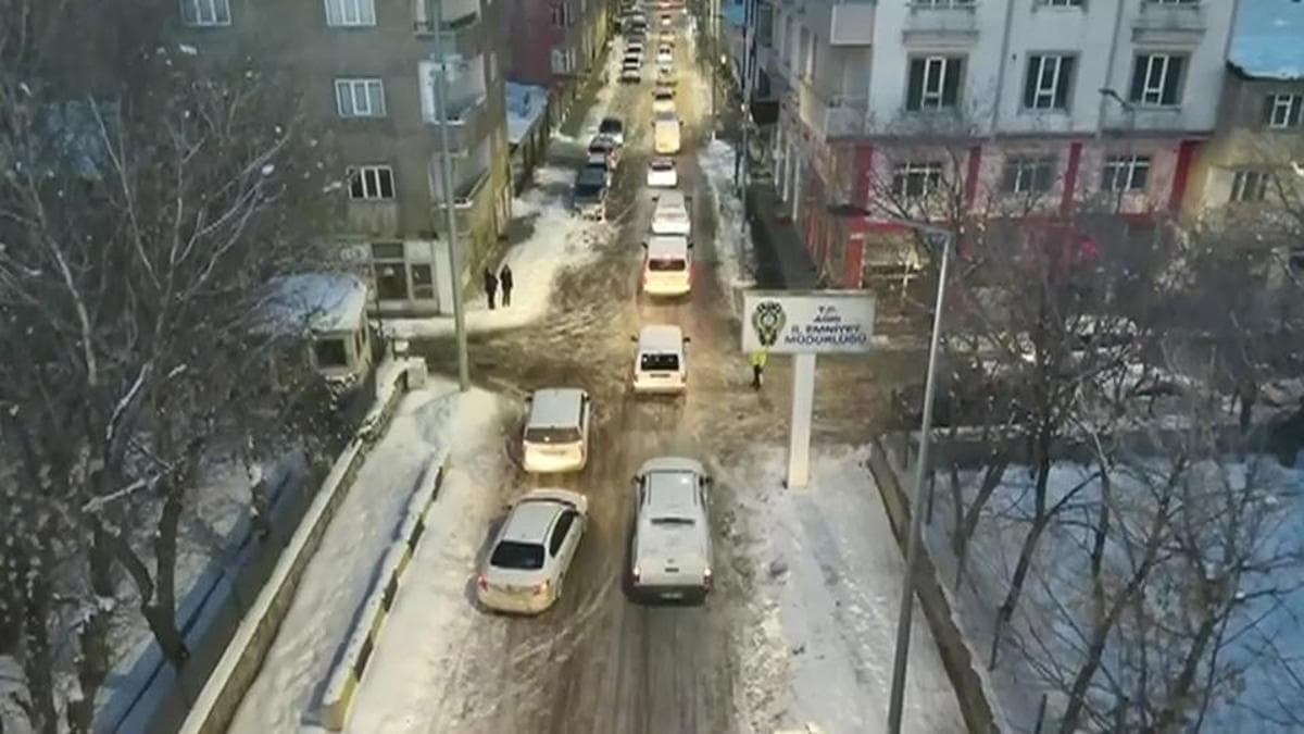 Yasa dışı bahis operasyonunda 67 şüpheli gözaltına alındı