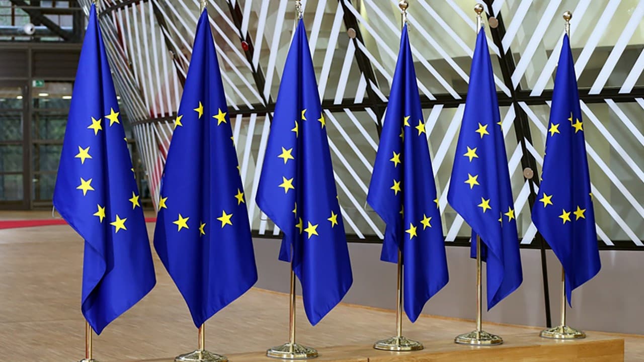 AB'nin resmi internet sitesine siber saldırı: Veriler çalındı