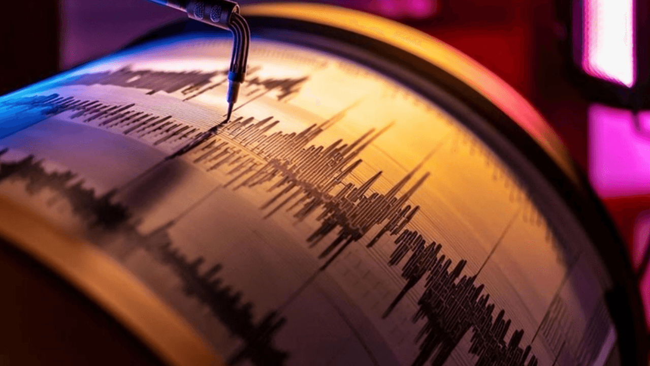 31 Mart'ta 8 İlde Onlarca Küçük Deprem: En Büyüğü 2.2 ile Elazığ'da