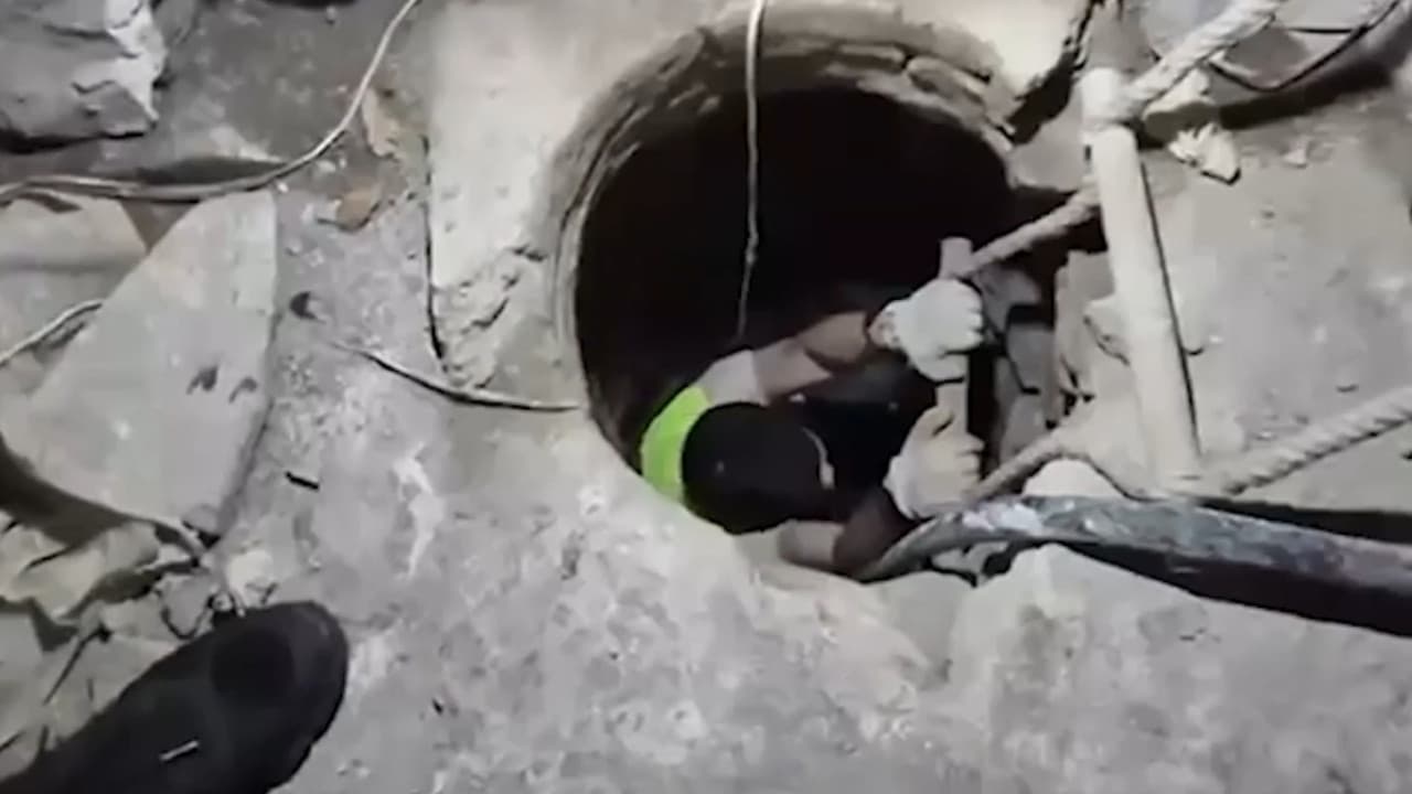 Fatih'te Definecilik Operasyonu: 3 Kişi Suçüstü Yakalandı